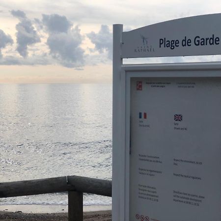Apartamento Boulouris Panorama Vue Mer Saint-Raphaël Exterior foto